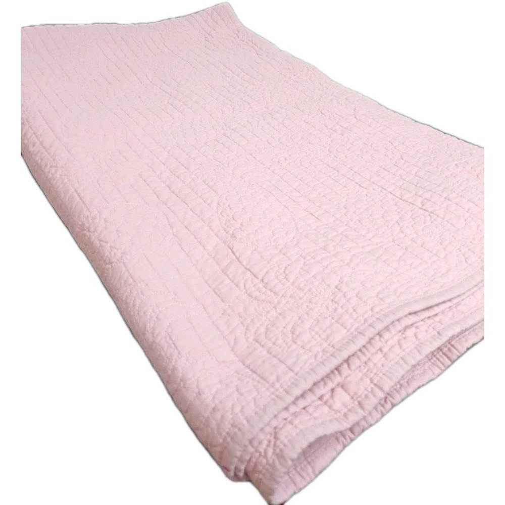 Pink Pineapple Crown And Ivy Twin Size Bedspread And One Pillow Case 100% Cotton